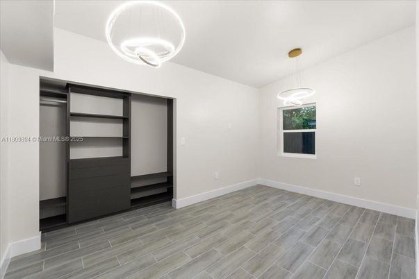 Empty room, Interior, Pendant Lights, Wood Texture Flooring
