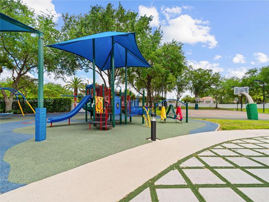 Backyard, Exterior, Playground