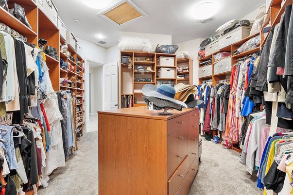 Interior, Recessed Lighting, Walk-in Closets