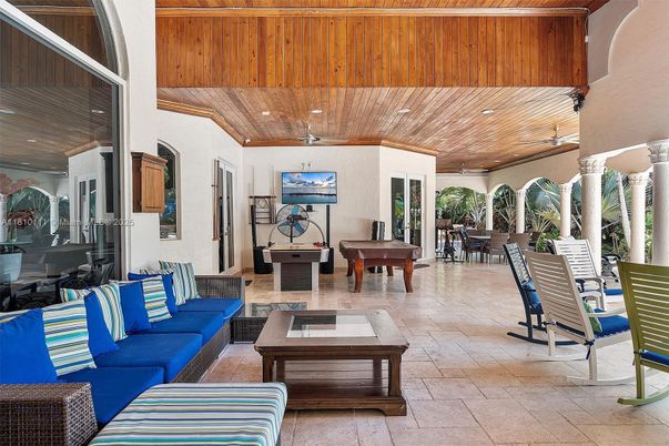 Billiard Table, Game Room, Interior, Living room, Recessed Lighting, Wooden Ceilings
