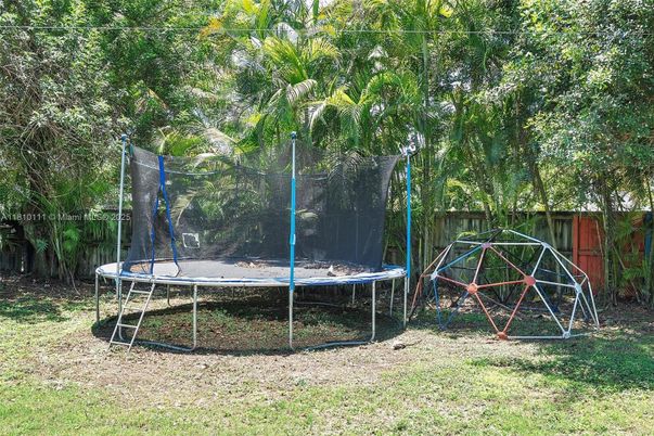Backyard, Exterior, Playground