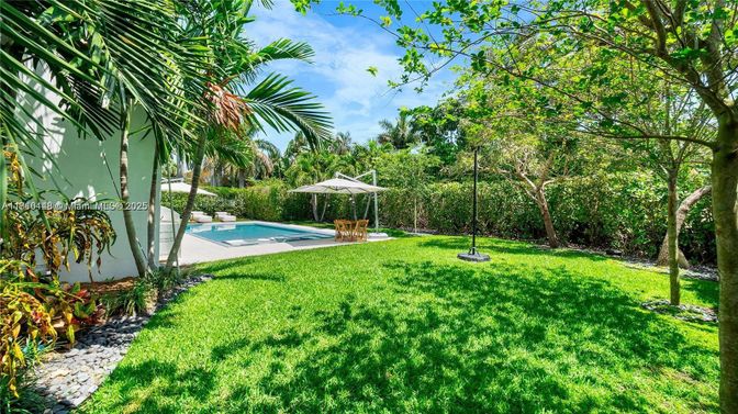 Backyard, Exterior, Pool