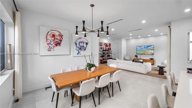 Dining room, Interior, Living room, Pendant Lights, Recessed Lighting