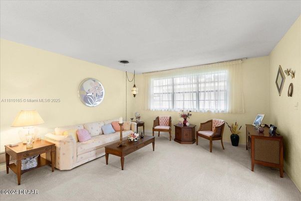 Interior, Living room, Pendant Lights