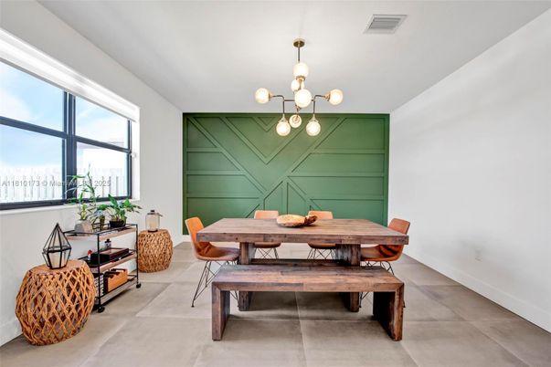 Dining room, Interior, Pendant Lights