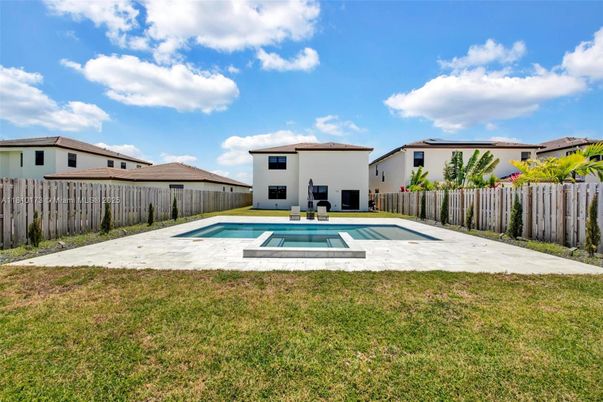Backyard, Exterior, Pool
