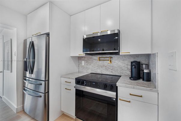 Interior, Kitchen, Stainless Steel Appliances, Wood Texture Flooring