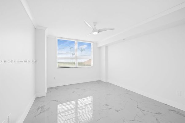 Empty room, Interior, Marble