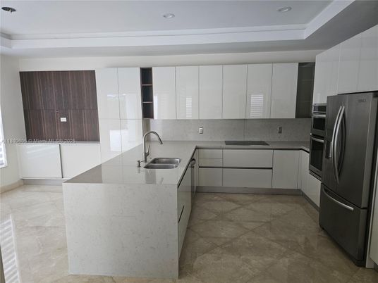 Interior, Kitchen, Recessed Lighting