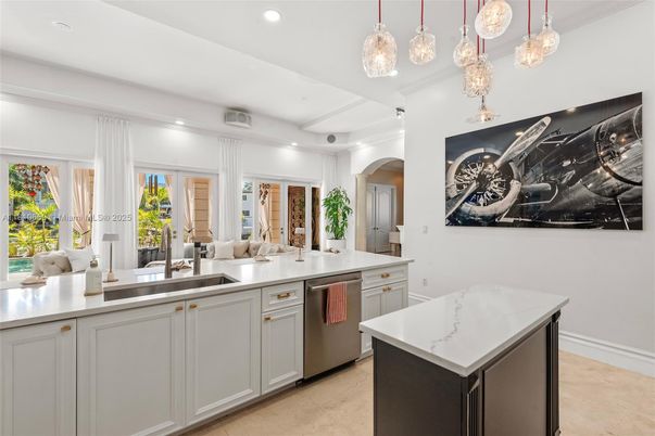 Interior, Kitchen, Pendant Lights, Recessed Lighting