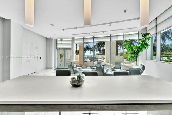 Dining room, Interior, Recessed Lighting, Water