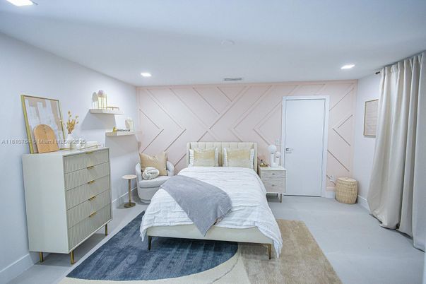 Bedroom, Interior, Recessed Lighting