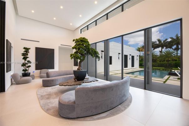 Interior, Recessed Lighting, Water