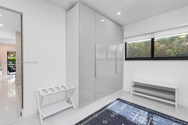 Interior, Marble, Recessed Lighting