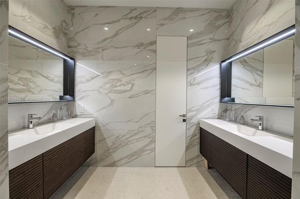 Bathroom, Interior, Marble Walls