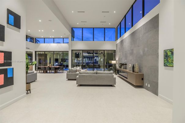 Dining room, Interior, Living room, Recessed Lighting