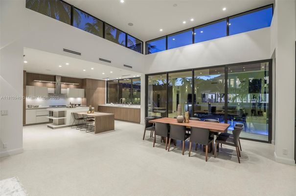 Dining room, Interior, Kitchen, Recessed Lighting