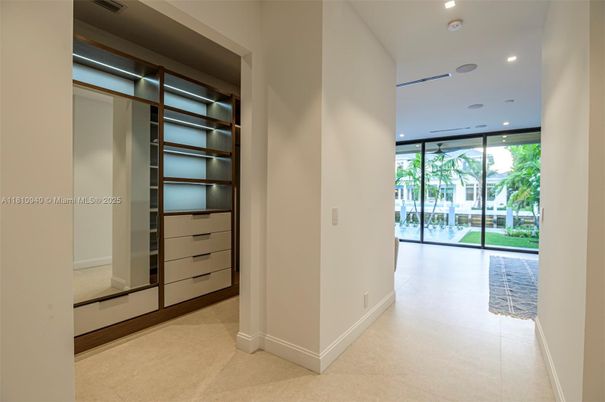 Interior, Recessed Lighting