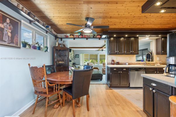 Dining room, Interior, Kitchen, Recessed Lighting, Wooden Ceilings, Wood Texture Flooring