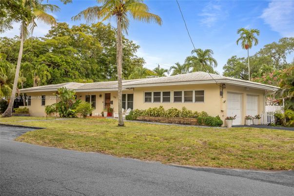 Attached, Backyard, Exterior, Facade, Ranch