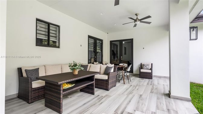 Exterior, Recessed Lighting