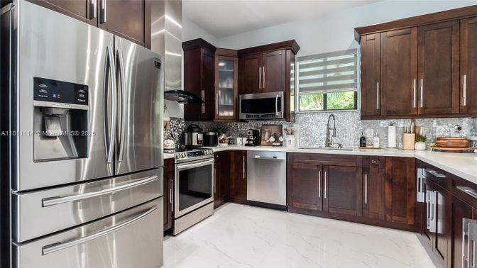 Interior, Kitchen, Marble, Stainless Steel Appliances