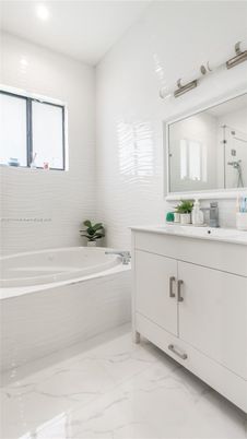 Bathroom, Dual Sink Vanities, Interior, Marble, Recessed Lighting