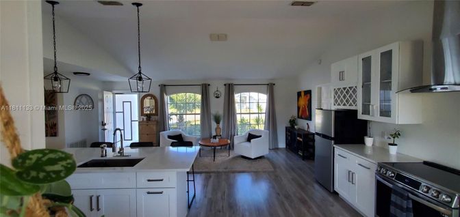 Interior, Kitchen, Living room, Pendant Lights, Stainless Steel Appliances, Wood Texture Flooring