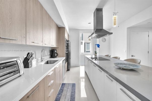 Interior, Kitchen, Pendant Lights