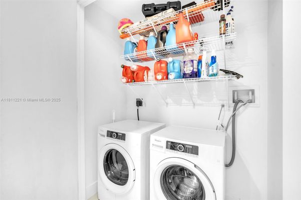 Interior, Washer