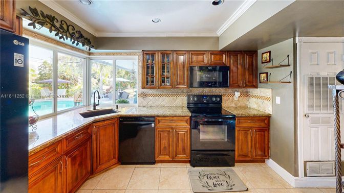 Interior, Kitchen, Recessed Lighting
