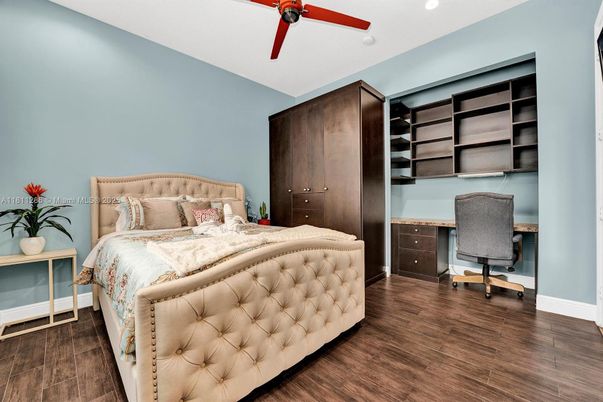Bedroom, Home Office, Interior, Recessed Lighting, Wood Texture Flooring