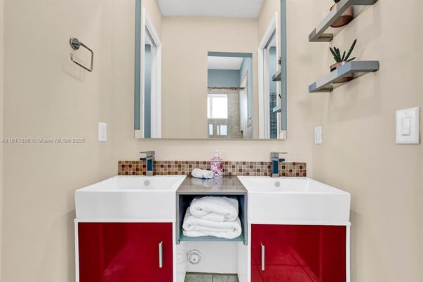 Bathroom, Interior