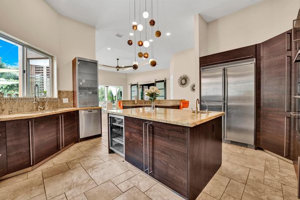 Interior, Kitchen, Pendant Lights, Recessed Lighting, Stainless Steel Appliances