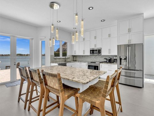 Interior, Kitchen, Pendant Lights, Recessed Lighting, Stainless Steel Appliances, Water
