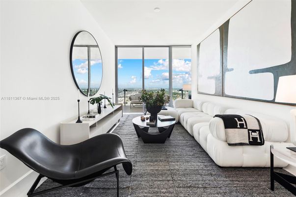 Interior, Living room, Water