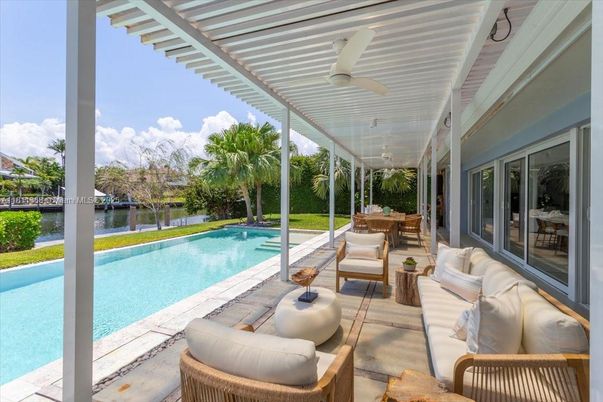 Exterior, Pool, Sun Room, Water