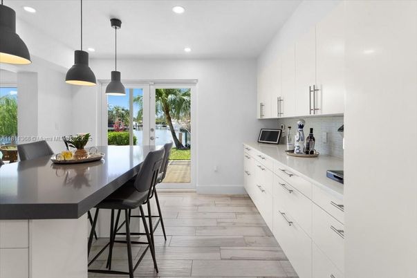 Interior, Kitchen, Pendant Lights, Recessed Lighting, Wood Texture Flooring