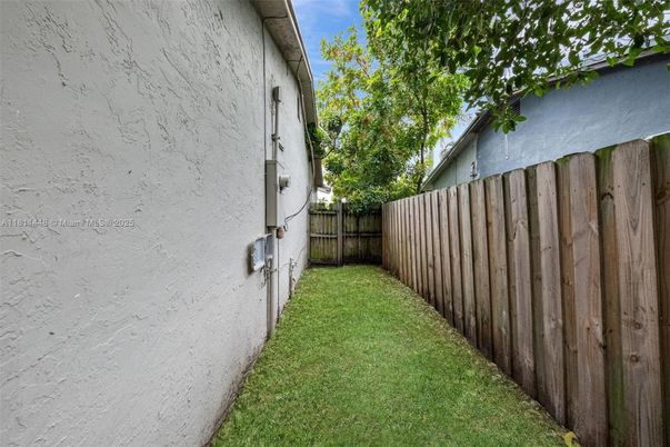 Backyard, Exterior
