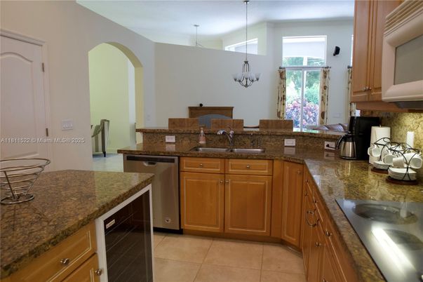 Chandelier, Interior, Kitchen, Pendant Lights