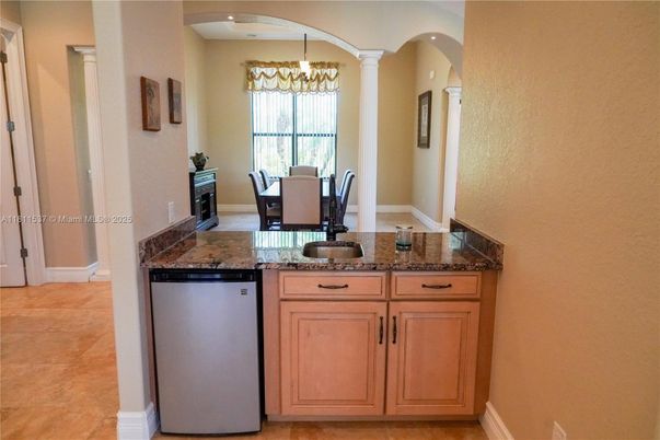 Chandelier, Dining room, Interior, Kitchen, Recessed Lighting
