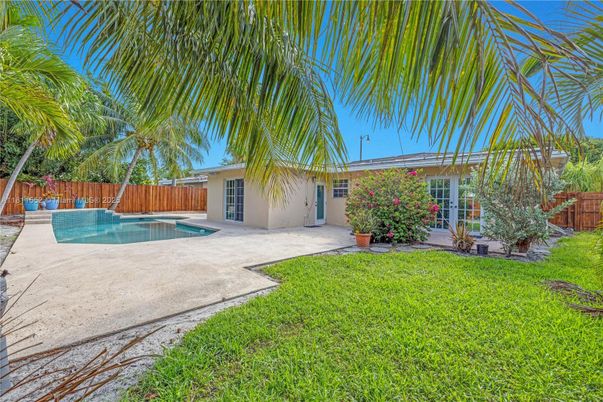Backyard, Exterior, Pool