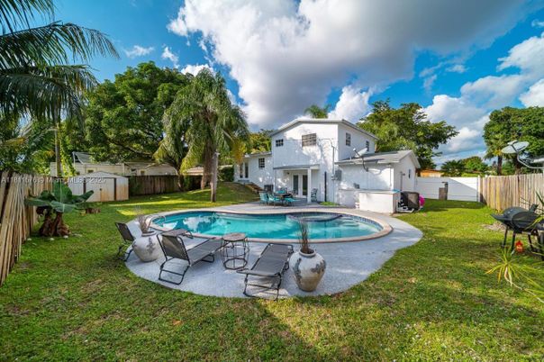 Backyard, Exterior, Pool