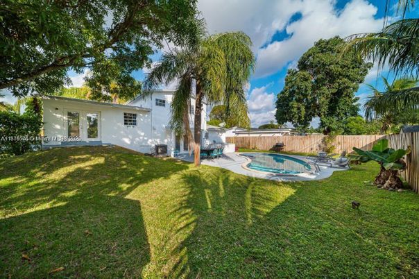 Backyard, Exterior, Pool