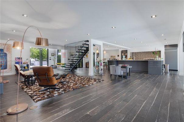 Dining room, Interior, Kitchen, Pendant Lights, Recessed Lighting, Wood Texture Flooring