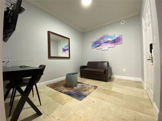 Dining room, Interior, Recessed Lighting