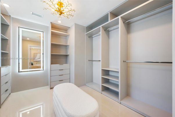 Interior, Recessed Lighting, Walk-in Closets