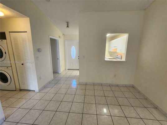 Empty room, Interior, Utility Closets, Washer
