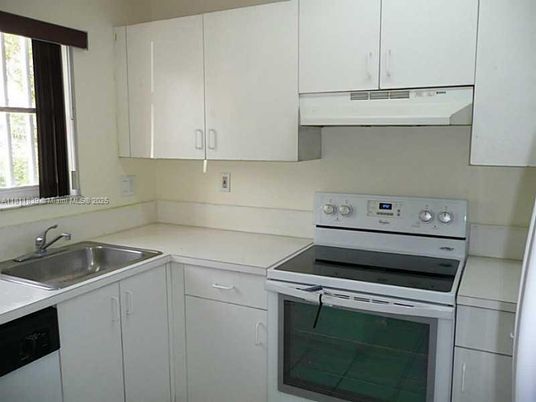 Interior, Kitchen, Washer