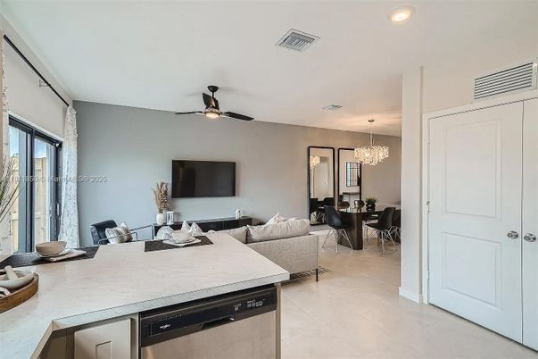 Chandelier, Dining room, Interior, Living room, Recessed Lighting
